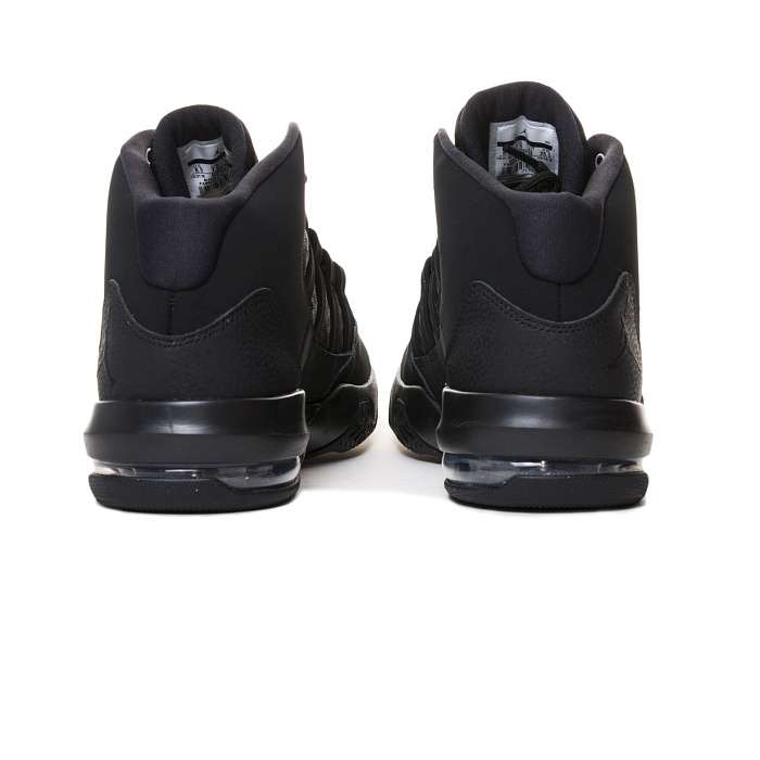 Кроссовки Air Jordan Max Aura AQ9084-001